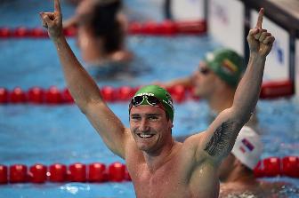 1438689187899_482898106-south-africas-cameron-van-der-burgh-competes-gettyimages.jpg